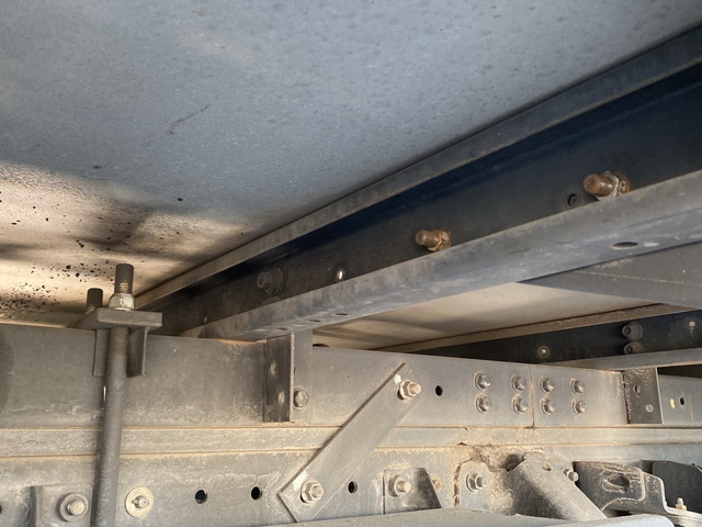 三菱ふそうキャンター冷凍車（冷蔵車）小型（2t・3t）[写真21]