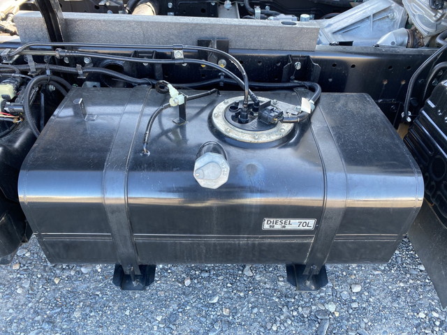 三菱ふそうキャンターダンプ小型（2t・3t）[写真19]