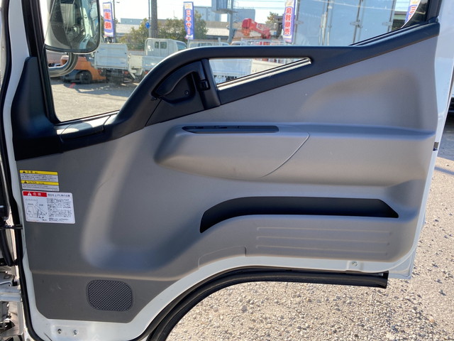 三菱ふそうキャンターダンプ小型（2t・3t）[写真29]