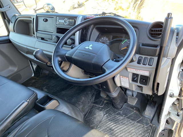 三菱ふそうキャンターダンプ小型（2t・3t）[写真34]