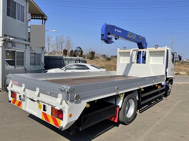 日野レンジャーセルフクレーン4段増トン（6t・8t）[写真02]