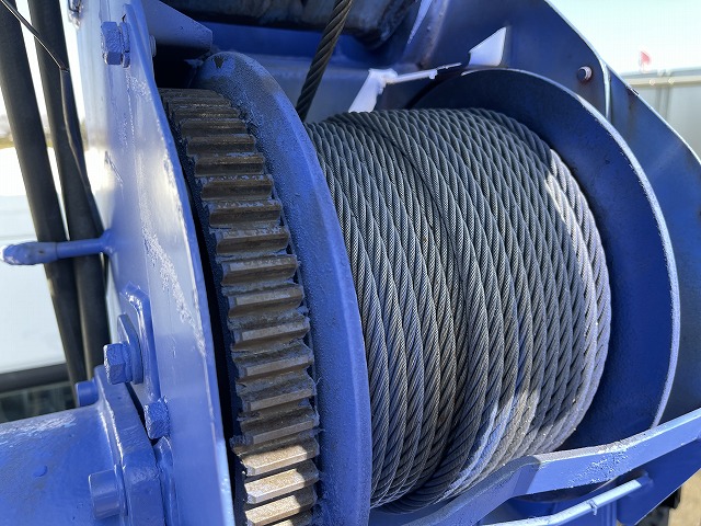 日野レンジャーセルフクレーン4段増トン（6t・8t）[写真23]