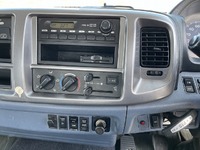 日野レンジャーセルフクレーン4段増トン（6t・8t）[写真35]