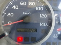 日野レンジャーセルフクレーン4段増トン（6t・8t）[写真39]