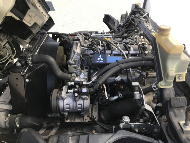 三菱ふそうキャンター冷凍車（冷蔵車）小型（2t・3t）[写真26]