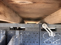 いすゞエルフ平ボディ小型（2t・3t）[写真19]