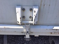 三菱ふそうキャンター平ボディ小型（2t・3t）[写真16]