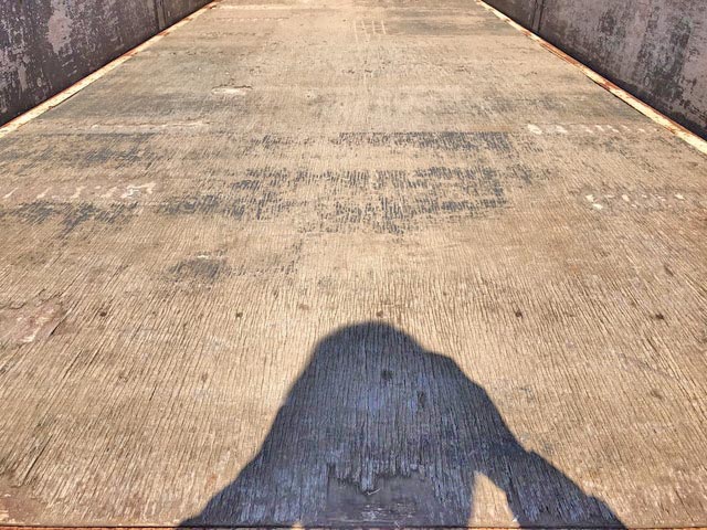 いすゞエルフ平ボディ小型（2t・3t）[写真14]