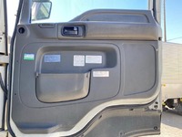 いすゞギガアルミウイング大型（10t）[写真25]