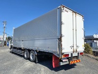 いすゞギガアルミウイング大型（10t）[写真04]