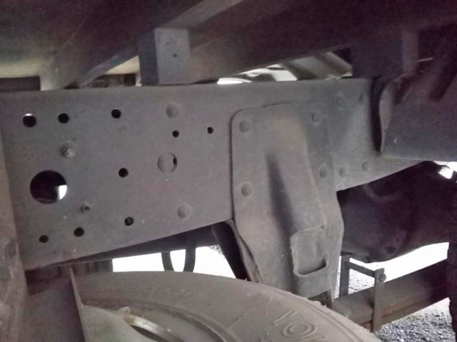 三菱ふそうキャンター平ボディ小型（2t・3t）[写真11]