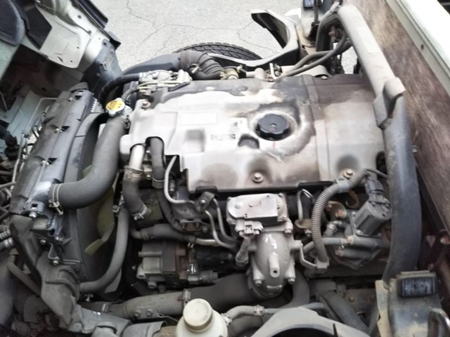 三菱ふそうキャンター平ボディ小型（2t・3t）[写真20]