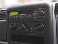 三菱ふそうキャンター平ボディ小型（2t・3t）[写真28]