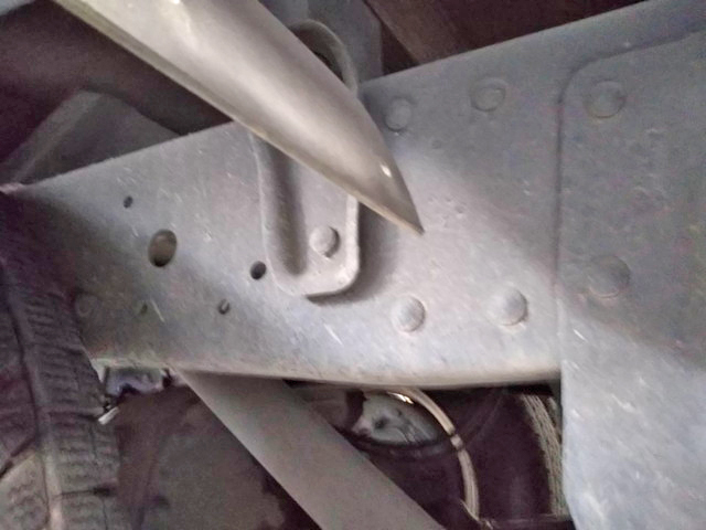 三菱ふそうキャンター平ボディ小型（2t・3t）[写真09]