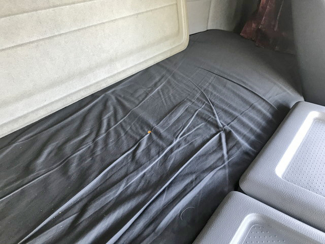 UDトラックスクオンアルミウイング大型（10t）[写真34]