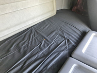 UDトラックスクオンアルミウイング大型（10t）[写真34]