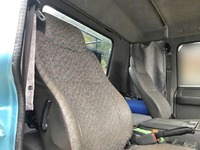 いすゞフォワードコンテナ専用車中型（4t）[写真21]