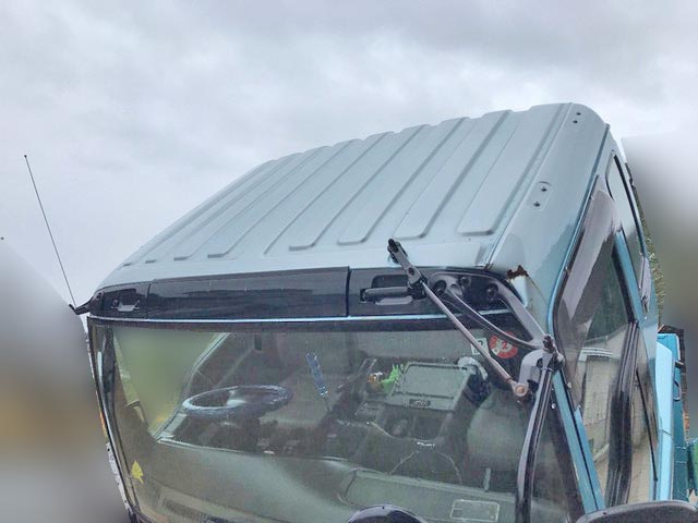 いすゞフォワードコンテナ専用車中型（4t）[写真06]