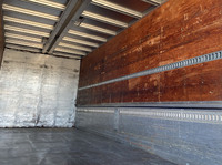 日野レンジャーアルミウイング中型（4t）[写真15]