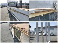 三菱ふそうキャンター平ボディ小型（2t・3t）[写真16]