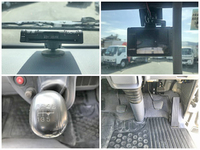 三菱ふそうキャンター平ボディ小型（2t・3t）[写真38]