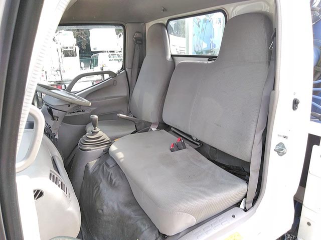 日野デュトロクレーン付小型（2t・3t）[写真32]