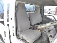 日野デュトロクレーン付小型（2t・3t）[写真34]