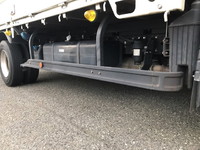 三菱ふそうキャンター平ボディ小型（2t・3t）[写真18]