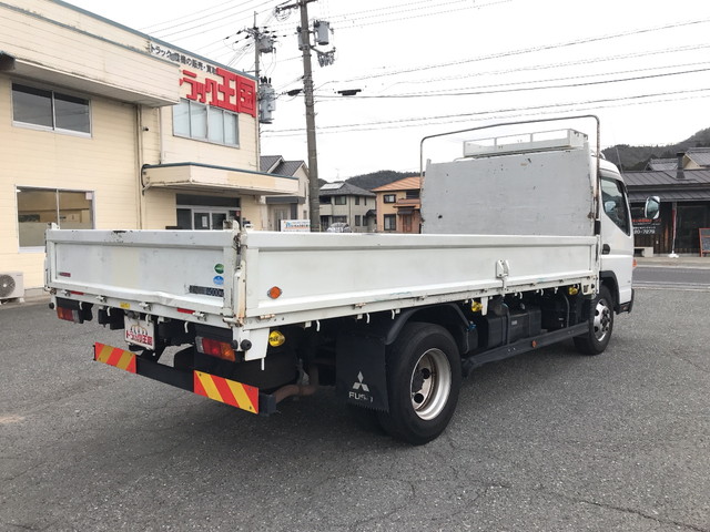三菱ふそうキャンター平ボディ小型（2t・3t）[写真02]