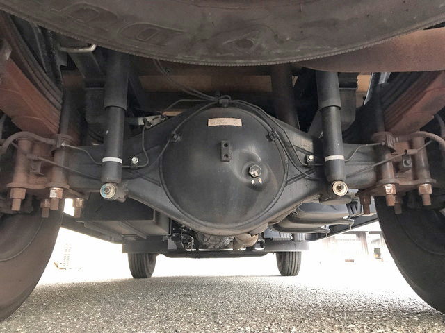 三菱ふそうキャンター平ボディ小型（2t・3t）[写真22]