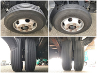 三菱ふそうキャンター平ボディ小型（2t・3t）[写真23]