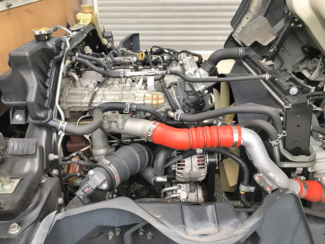 三菱ふそうキャンター平ボディ小型（2t・3t）[写真25]