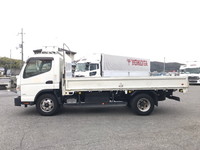 三菱ふそうキャンター平ボディ小型（2t・3t）[写真05]