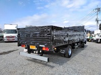 三菱ふそうファイター平ボディ中型（4t）[写真02]