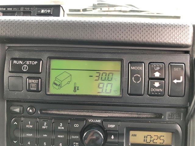 いすゞフォワード冷凍車（冷蔵車）中型（4t）[写真16]