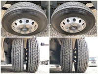 いすゞフォワード冷凍車（冷蔵車）中型（4t）[写真23]