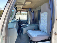 UDトラックスコンドルアルミウイング小型（2t・3t）[写真28]