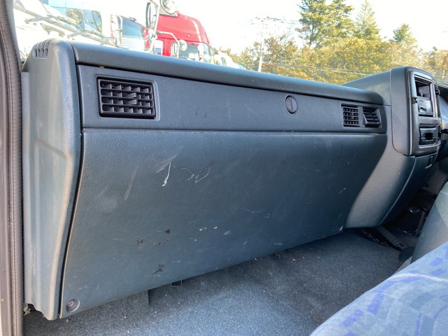 UDトラックスコンドルアルミウイング小型（2t・3t）[写真29]