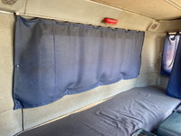 UDトラックスコンドルアルミウイング小型（2t・3t）[写真30]