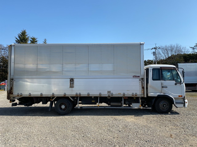 UDトラックスコンドルアルミウイング小型（2t・3t）[写真07]