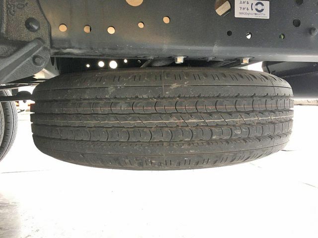 いすゞエルフ平ボディ小型（2t・3t）[写真20]