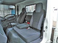 いすゞエルフ平ボディ小型（2t・3t）[写真32]