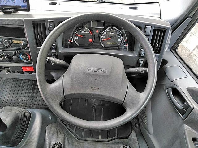 いすゞエルフ平ボディ小型（2t・3t）[写真36]