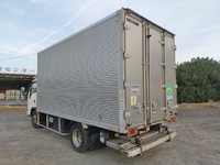 いすゞエルフアルミバン小型（2t・3t）[写真04]