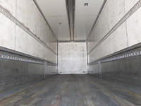 UDトラックスクオンアルミウイング大型（10t）[写真12]