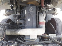 UDトラックスクオンアルミウイング大型（10t）[写真23]