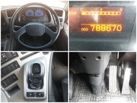 UDトラックスクオンアルミウイング大型（10t）[写真35]