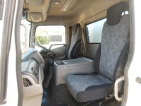 UDトラックスコンドルパネルバン小型（2t・3t）[写真32]