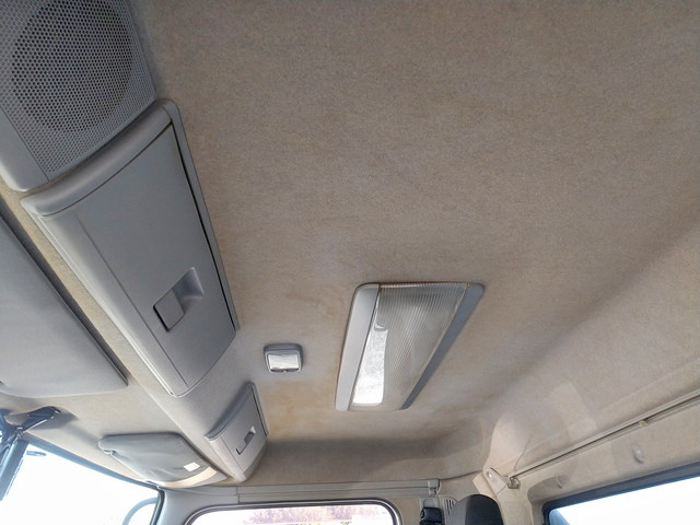 UDトラックスコンドルパネルバン小型（2t・3t）[写真35]