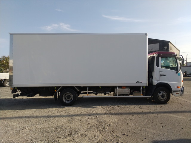 UDトラックスコンドルパネルバン小型（2t・3t）[写真06]